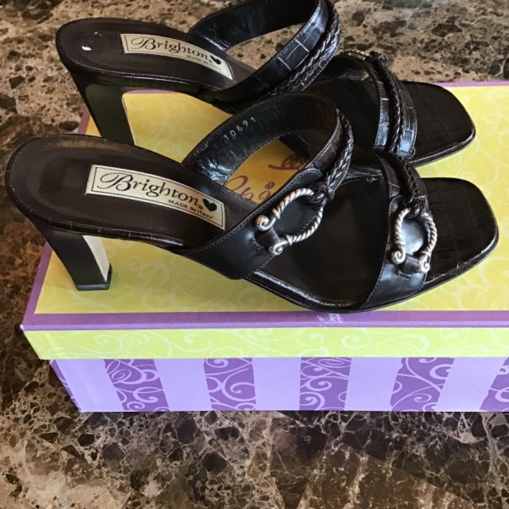 Brighton Raven leather sandals - Picture 3 of 8